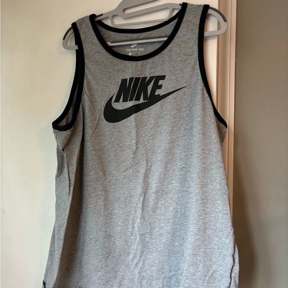 Nike grey men’s tank top size XL